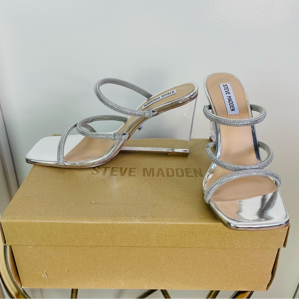 New Steve Madden Sauté-R Rhinestone Lucite Clear Wedge Heel Sandal 9 Silver - Picture 4 of 11